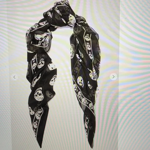 Alexander McQueen Printed Silk-chiffon Scarf NWT - Picture 1 of 8